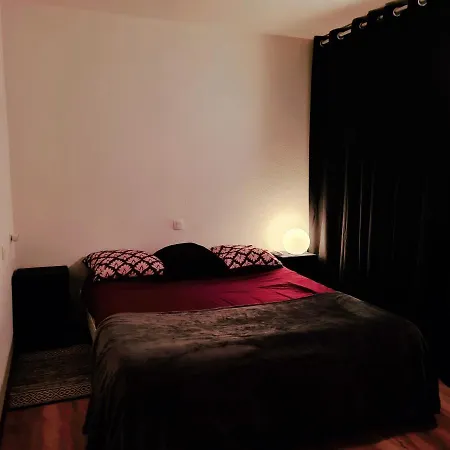 Entier 30m² - 800m Du Futuroscope *