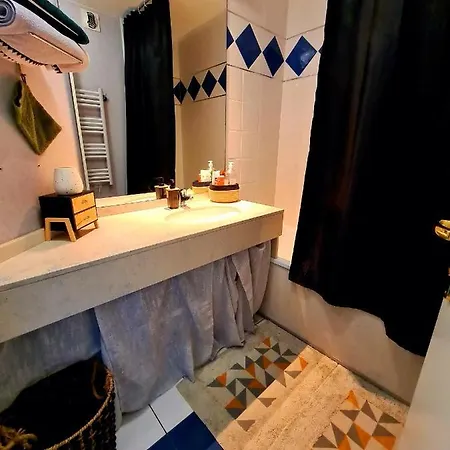 Entier 30m² - 800m Du Futuroscope Chasseneuil-du-Poitou